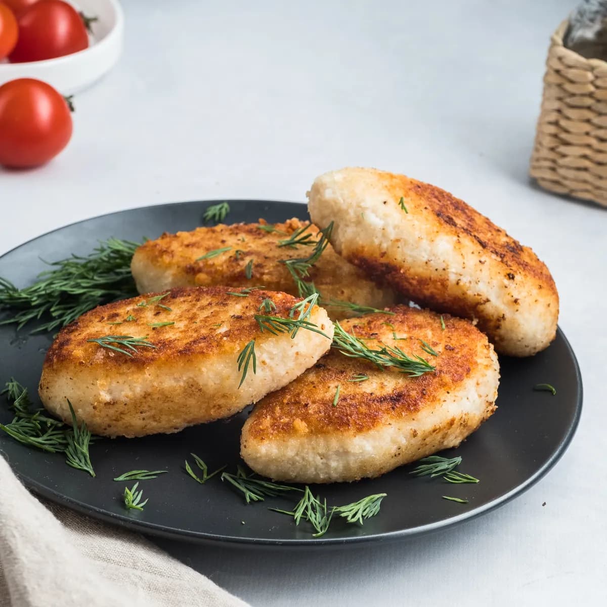 Зразы из щуки с яйцом и зеленым луком