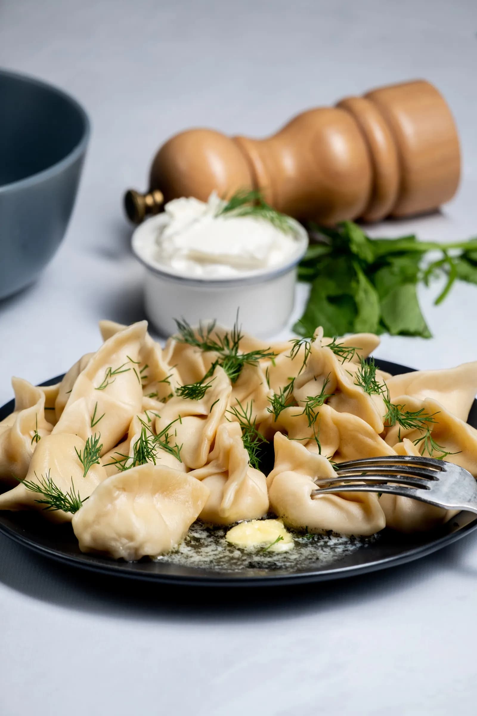 Пельмени из кальмара и трески